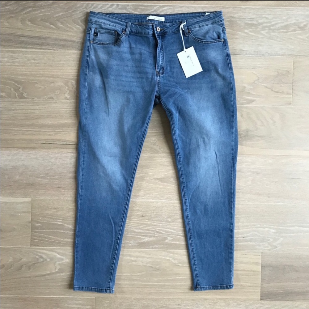 KanCan Skinny Jeans